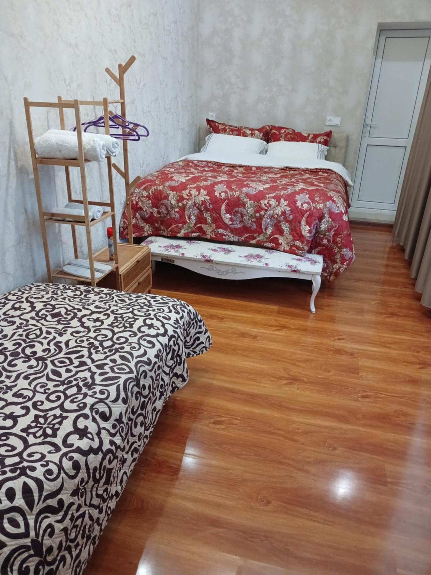 Guest House Nano Martvili Exterior foto